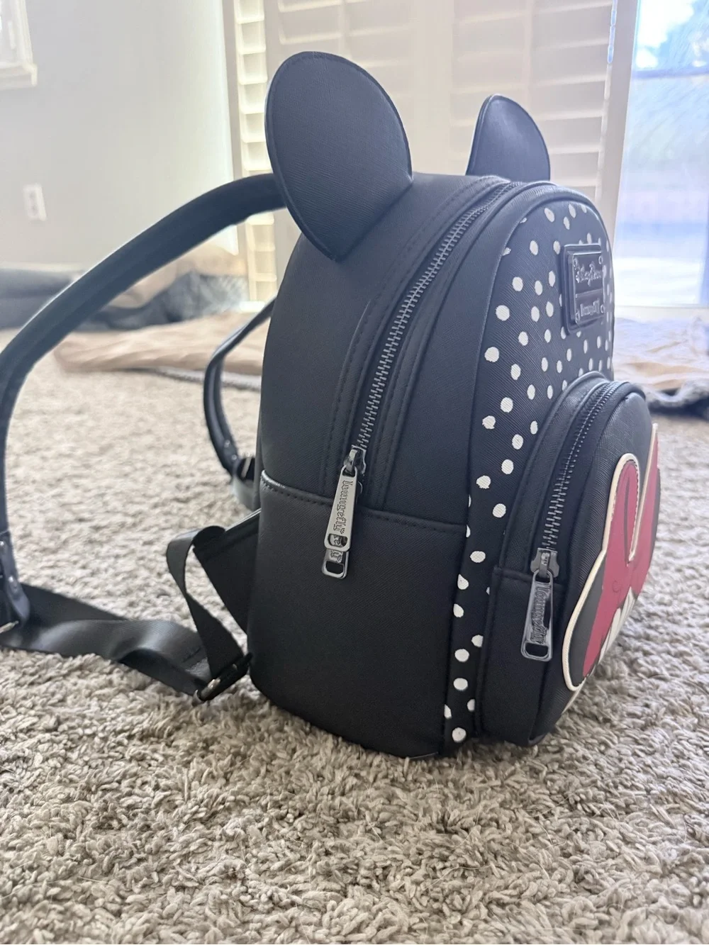NWOT Disney Parks Loungefly Kids Black Backpack with Red Minnie Bow - Picture 5 of 7